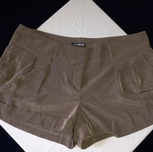 Express Womens Dark Brown/Green Shorts. SIZE: 12